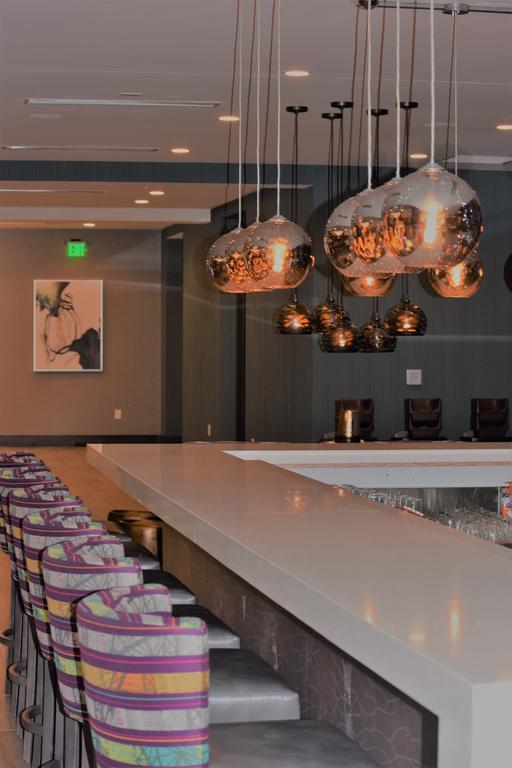 Hilton Garden Inn Little Rock Downtown Екстериор снимка