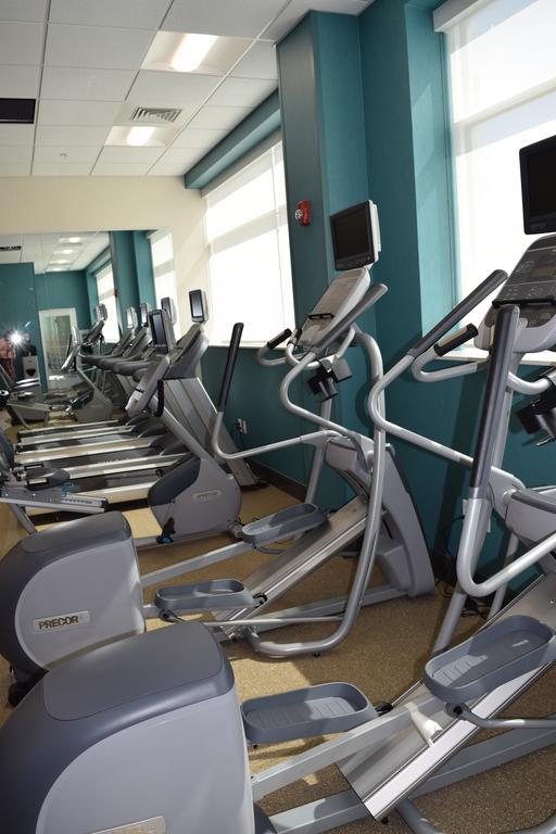 Hilton Garden Inn Little Rock Downtown Екстериор снимка