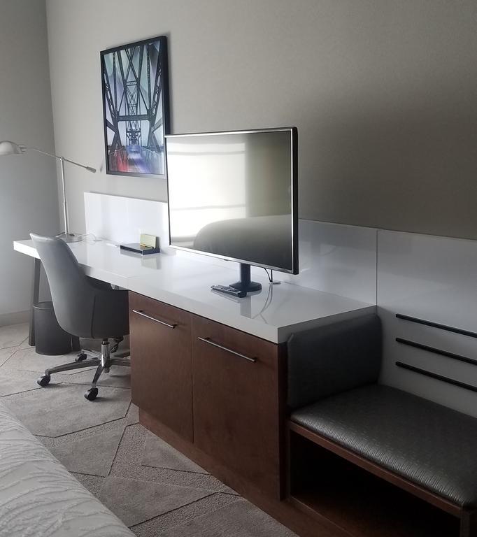 Hilton Garden Inn Little Rock Downtown Екстериор снимка